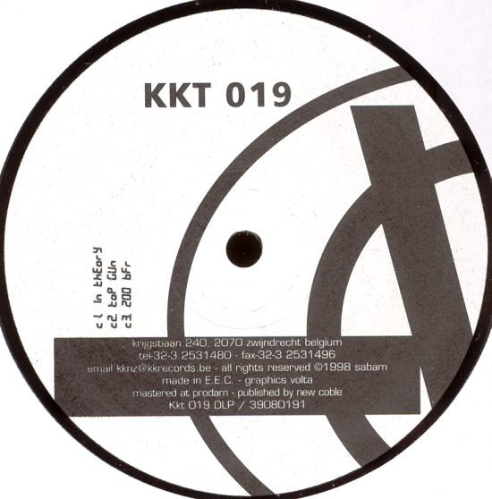 Valyom - National Geographics | KK Traxx (KKT 019) - 3