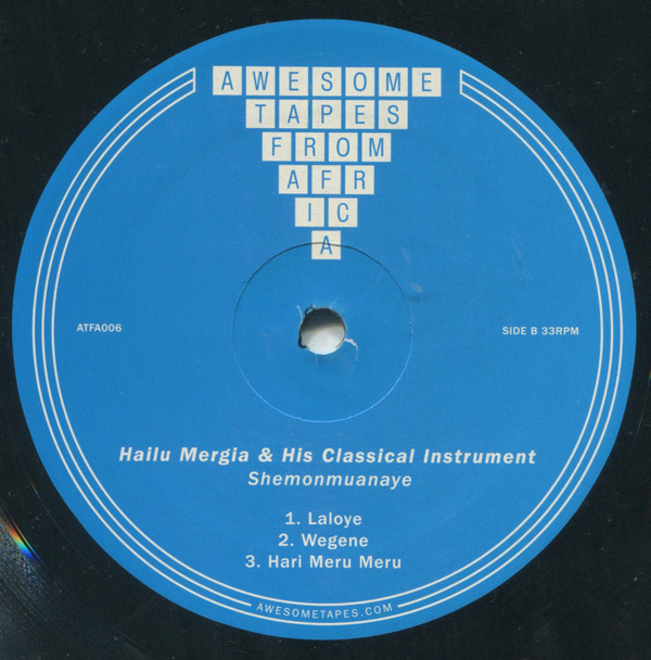 Hailu Mergia - Shemonmuanaye | Awesome Tapes From Africa (ATFA006) - 4