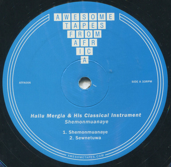 Hailu Mergia - Shemonmuanaye | Awesome Tapes From Africa (ATFA006) - 3