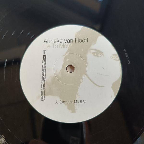 Anneke Van Hooff - Lie To Me | Blanco Y Negro (MX 1469) - 3