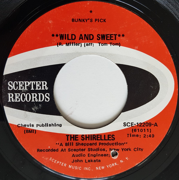 The Shirelles - Wild And Sweet / Wait Till I Give The Signal | Scepter Records (SCE-12209) - main The Shirelles - Wild And Sweet / Wait Till I Give The Signal | Scepter Records (SCE-12209) - main