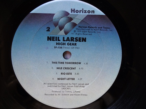 Neil Larsen - High Gear | Horizon (SP-738) - 4