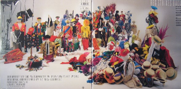 Elton John - Reg Strikes Back | The Rocket Record Company (834 701-1) - 13 Elton John - Reg Strikes Back | The Rocket Record Company (834 701-1) - 13