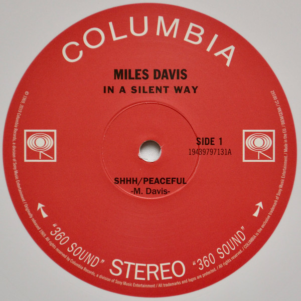 Miles Davis - In A Silent Way | Columbia (19439797131) - 3