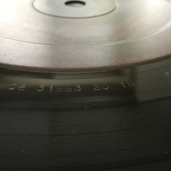 Tomba Vira - La Moondarina | First Impression (6747055) - 8