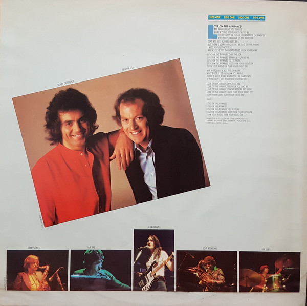 Gallagher & Lyle - Love On The Airwaves | A&M Records (SP-4620) - 4