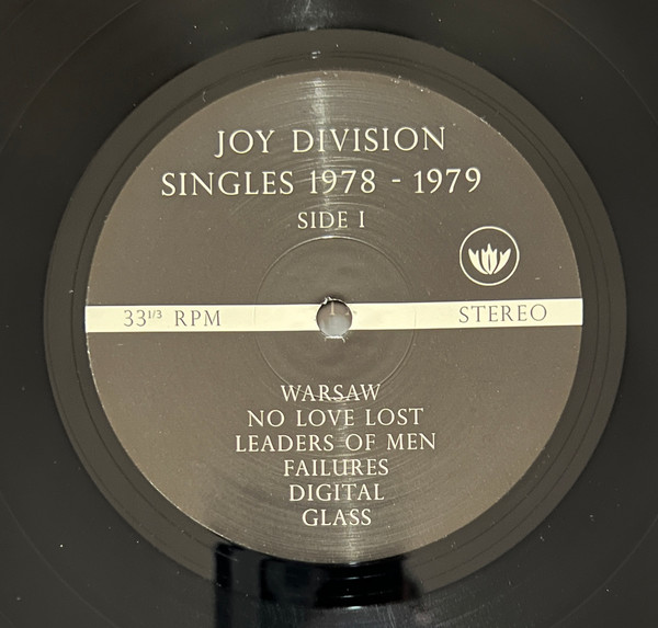 Joy Division - Singles 1978-1979 | Transmission Records (IC 051880) - 3 Joy Division - Singles 1978-1979 | Transmission Records (IC 051880) - 3