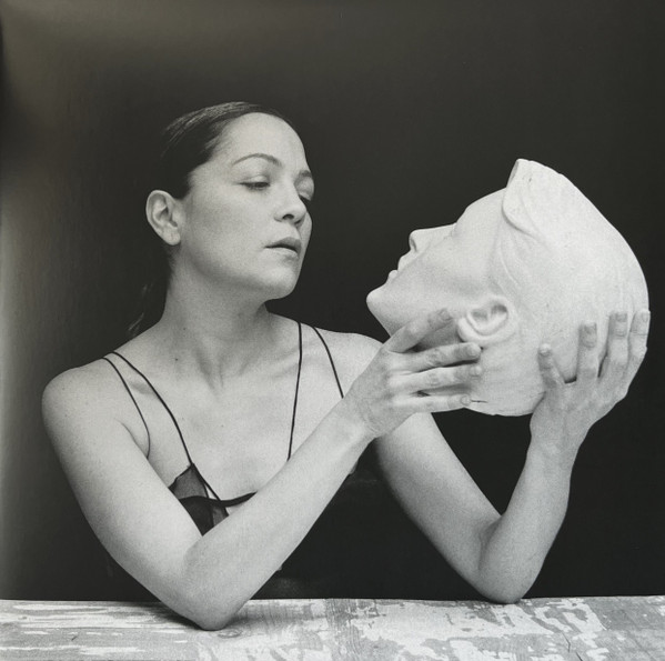 Natalia Lafourcade - De Todas Las Flores | Sony Music Latin (198028262415)