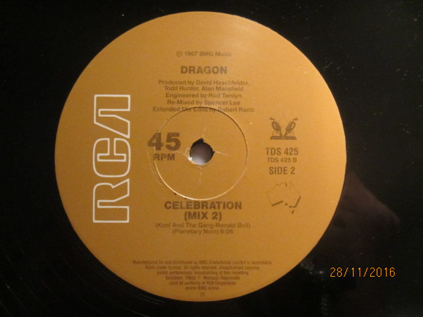 Dragon - Celebration | RCA (TDS 425) - 2