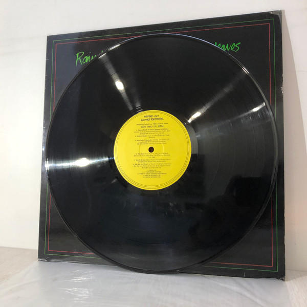 Various - Raindrops Pattering On Banana Leaves And Other Tunes - A WOMAD Benefit LP | Womad Records (WOMAD001) - 4