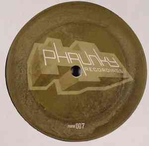 Xavier Mathias - Conditions Of The Moment EP | Phrunky Recordings (PHRNK 007) - 2 Xavier Mathias - Conditions Of The Moment EP | Phrunky Recordings (PHRNK 007) - 2