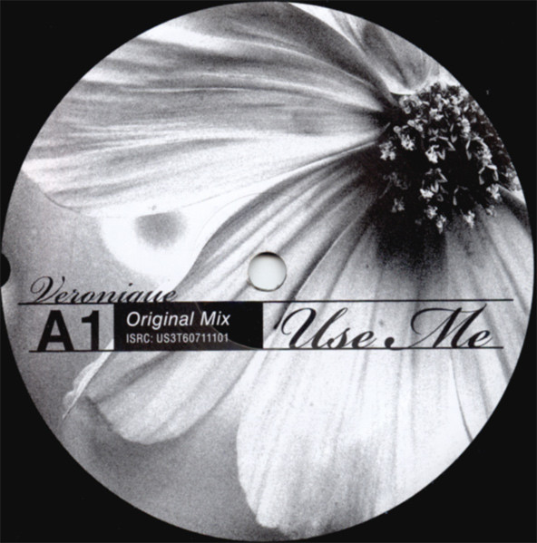 Veronique Grice - Use Me - The Essential Mixes | Wallshaker Music (WMAC-11)