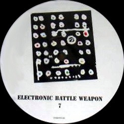 The Chemical Brothers - Electronic Battle Weapon 7 | Freestyle Dust (CHEMSTDJ20)