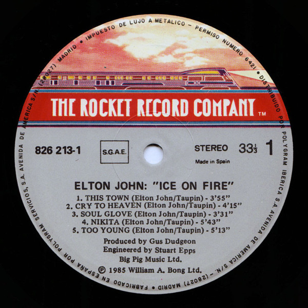 Elton John - Ice On Fire | The Rocket Record Company (826 213-1) - 3
