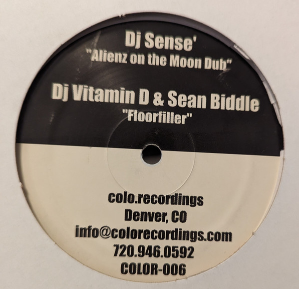 Various - WMC 2001 Sampler | Colorecordings (COLOR-006) - main Various - WMC 2001 Sampler | Colorecordings (COLOR-006) - main