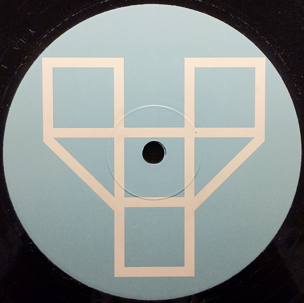 Illicit Feat. Gramma Funk - Cheeky Armada | Yola Records (YOLA 01) - 4 Illicit Feat. Gramma Funk - Cheeky Armada | Yola Records (YOLA 01) - 4