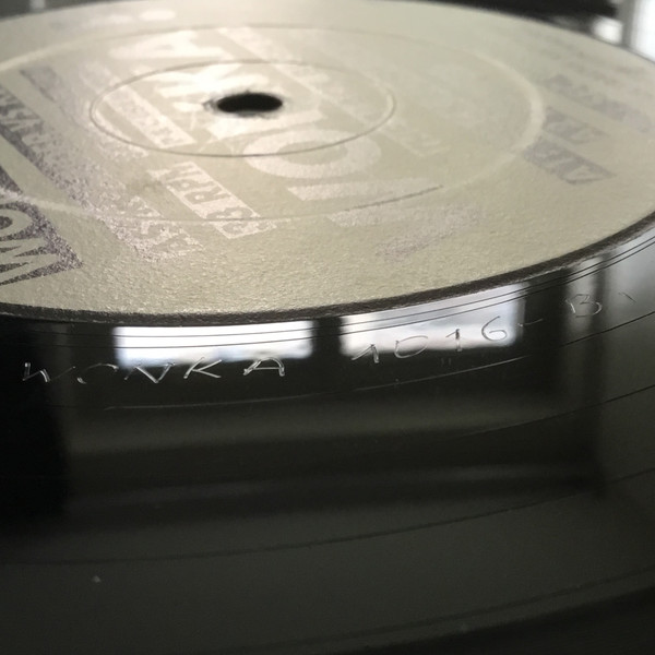 Astrospider vs. Kelvin - The Black Bush EP | Wonka Beats (WONKA 1016) - 12