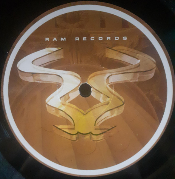 Fresh - Colossus / Hooded | RAM Records (RAMM 51) - 4