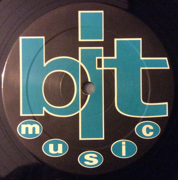 Wallace Courts Murrow