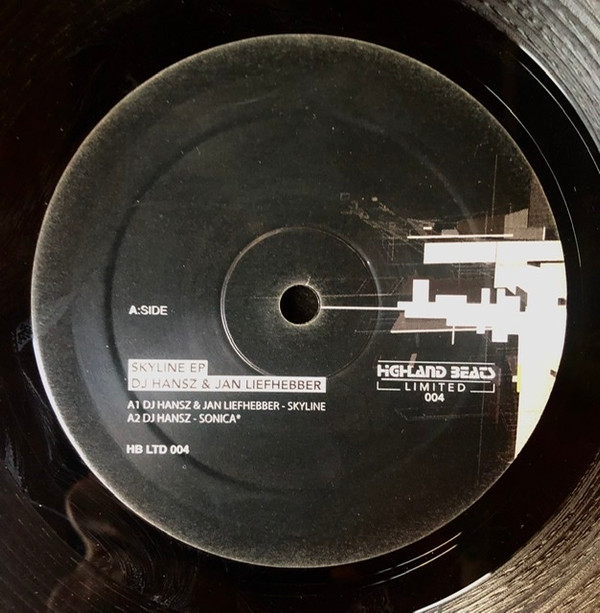DJ Hansz & Jan Liefhebber - Skyline EP | Highland Beats Technology Music Works (HBLTD 004) - 3