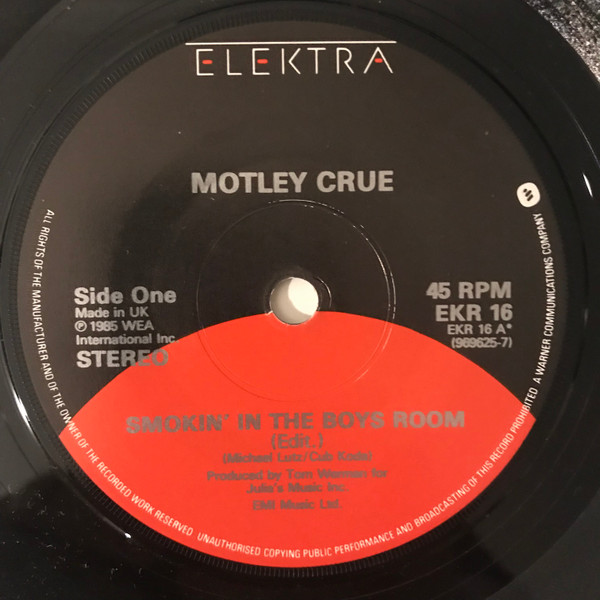 Mötley Crüe - Smokin' In The Boys Room | Elektra (EKR 16) - 3