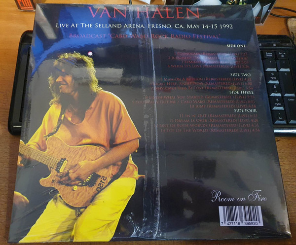 Van Halen - Live At Selland Arena, Fresno, California, 14 & 15 May 1992 | Room On Fire (ROOM102) - 2