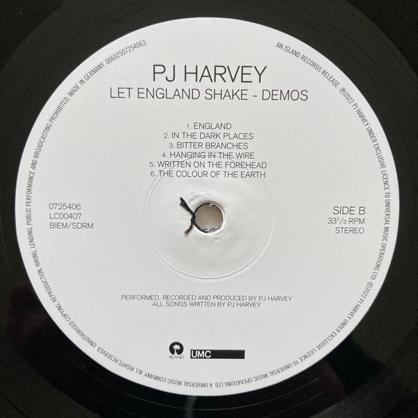 PJ Harvey - Let England Shake - Demos | Island Records (0725406) - 2 PJ Harvey - Let England Shake - Demos | Island Records (0725406) - 2