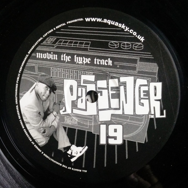 Aquasky vs. Crash Berlin - Movin' The Hype Track | Passenger (PASA 019) - 3