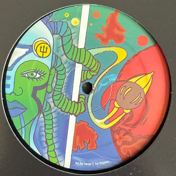 I-F - Space Invaders Are Smoking Grass | Viewlexx (V-002) - 2