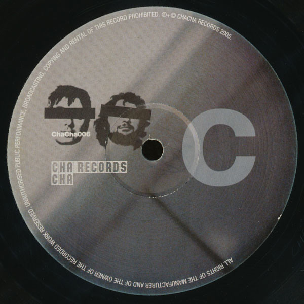 Various - Deep Dish Remixes Volume 02 | ChaCha Records (ChaCha006) - 4