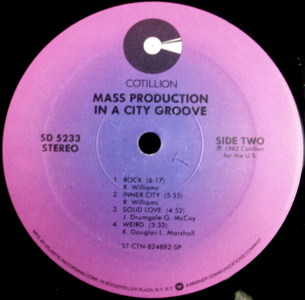Mass Production - In A City Groove | Cotillion (SD 5233) - 4