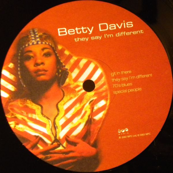 Betty Davis - They Say I'm Different | MPC Ltd. (UFOXY3LP) - 4