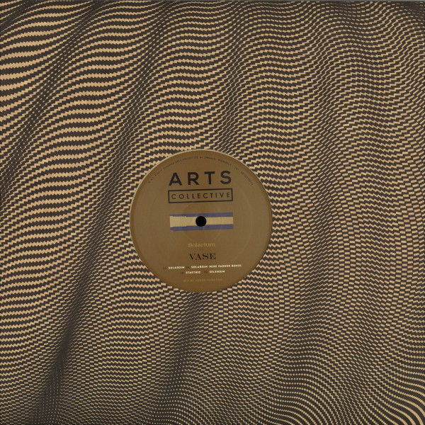 Vase - Solarium | Arts Collective (ARTSCOLLECTIVE019)