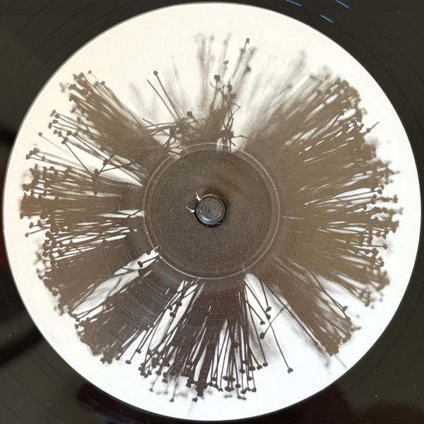 Four Tet - Into Dust (Still Falling) | XL Recordings (XL1554T) - 4