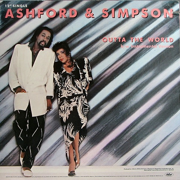Ashford & Simpson - Outta The World | Capitol Records (V-8623) - 2