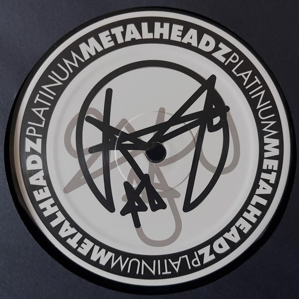 Conrad Subs - Cylinder EP | Metalheadz Platinum (METHPLA040) - 3