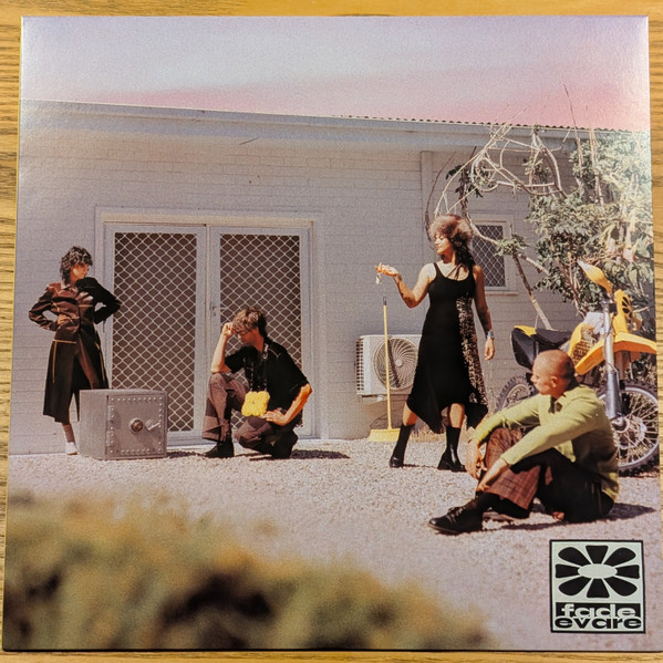 Fade Evare - Welcome Back | Astral People Recordings (APR112)