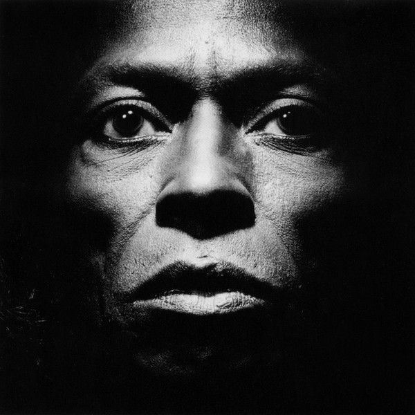 Miles Davis - Tutu | Warner Bros. Records (925 490-2)