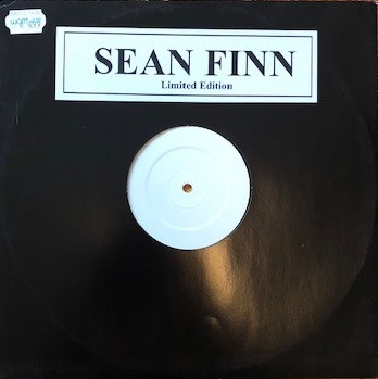 Sean Finn - Smoke On The Water | UK-Records (UKR 005)