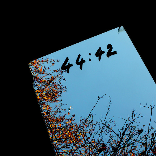 Tamar Osborn , Yohan Kebede , Will Glaser - 44:42 | Red Dust (RDDST001) - main