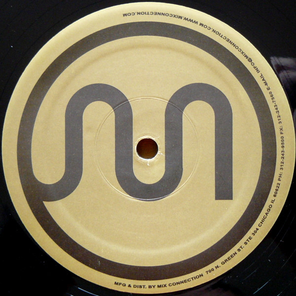 Carlos Manaça , Chus & Ceballos - The Strong Rhythm | Moody Recordings (MDR9644-1) - 5