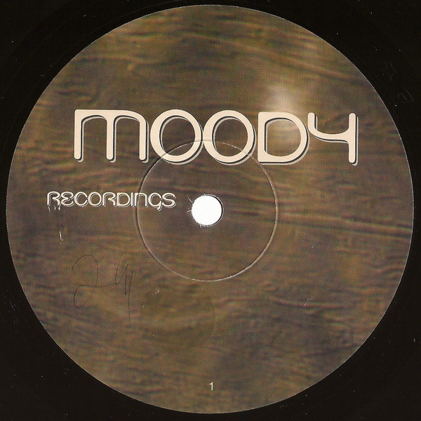 CZR Featuring Darryl Pandy - Do You Want My Love? | Moody Recordings (MDR9601-1) - 4 CZR Featuring Darryl Pandy - Do You Want My Love? | Moody Recordings (MDR9601-1) - 4