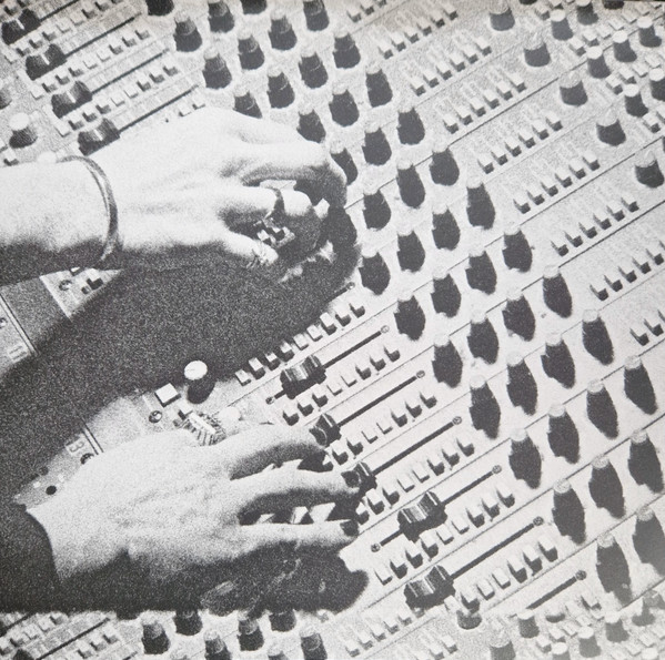 Radwan Moumneh , Frédéric D. Oberland - Eternal Life No End ليلة ظلماء ملعونة، كحياة طالبيها | Constellation (CST191) - 3