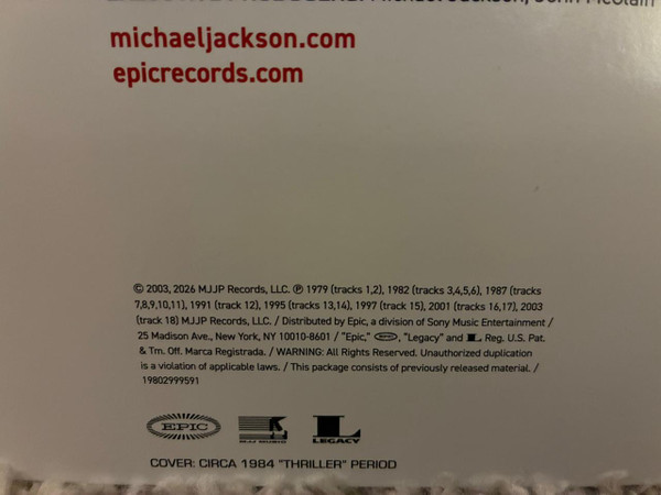 Michael Jackson - Number Ones | Epic (19802999591) - 3