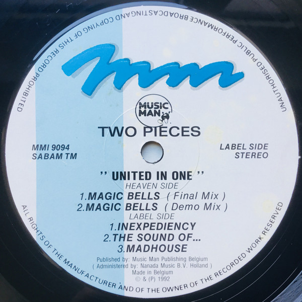 Two Pieces - United In One | Music Man Records (MMI 9094) - 4