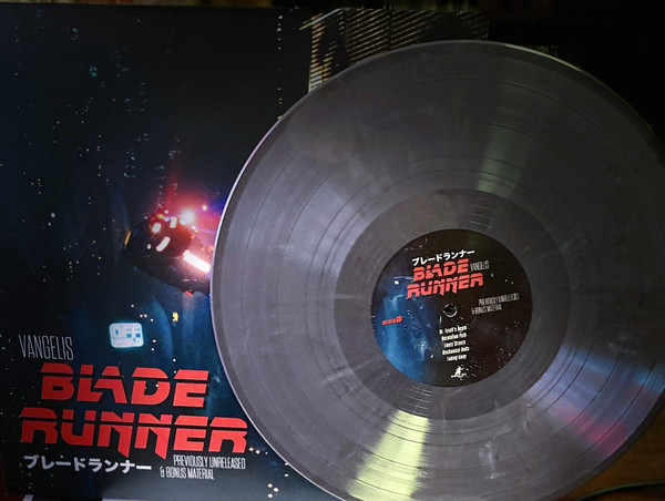 Vangelis - Blade Runner ブレードランナー Previously Unreleased & Bonus Material | ブレードランナー レコード (RUN2027) - 3 Vangelis - Blade Runner ブレードランナー Previously Unreleased & Bonus Material | ブレードランナー レコード (RUN2027) - 3