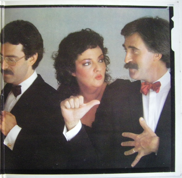 Mocedades - Amor De Hombre | CBS (S 25090) - 3