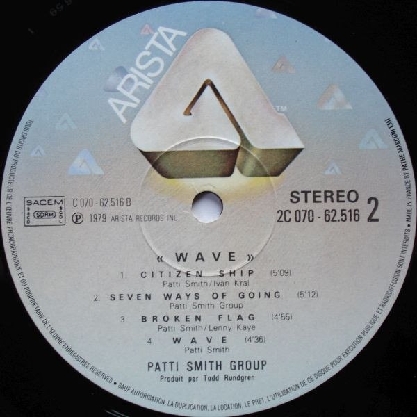 Patti Smith Group - Wave | Arista (2C 070 62516) - 4
