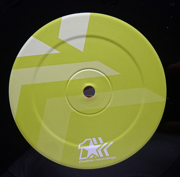 Matthew Dekay & Roob V - Luna In The Dark | OneStar Recordings (OST 008) - 3