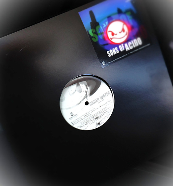 Under Water / Micro4ce - Level 303 | Psycho Thrill (PTNE2125)